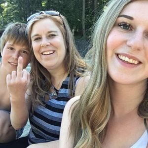 Meet your Posher, Heidi